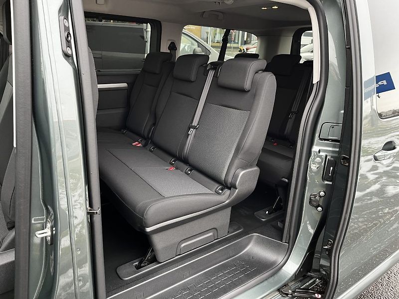 Toyota ProAce Verso 2.0 Business Comf. ODBĚR 1/27 - fotka 12 z 34