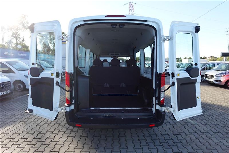 Ford Transit 2,2 TDCI  L3H2 9 MÍST BUS KLIM - fotka 10 z 31