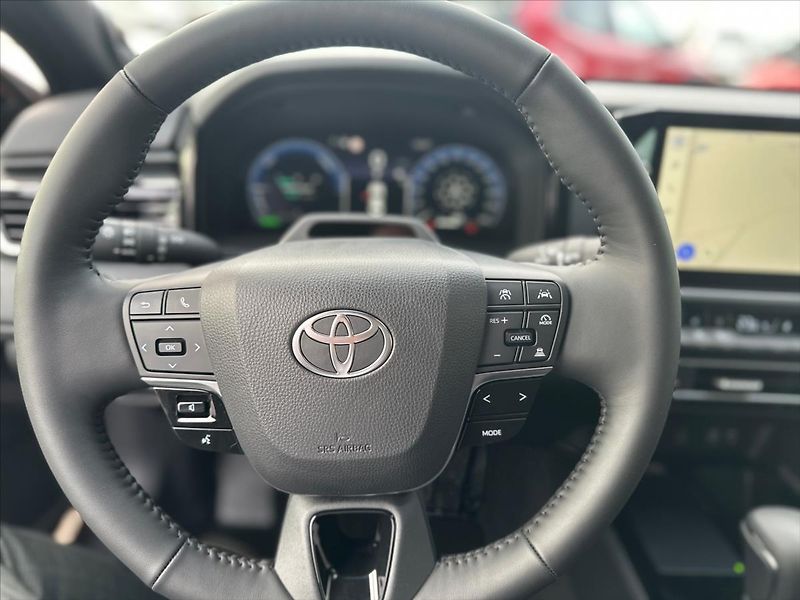 Toyota Camry 2,5 Executive - fotka 8 z 15