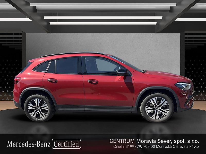 Mercedes-Benz GLA 200d 4MATIC - fotka 6 z 16