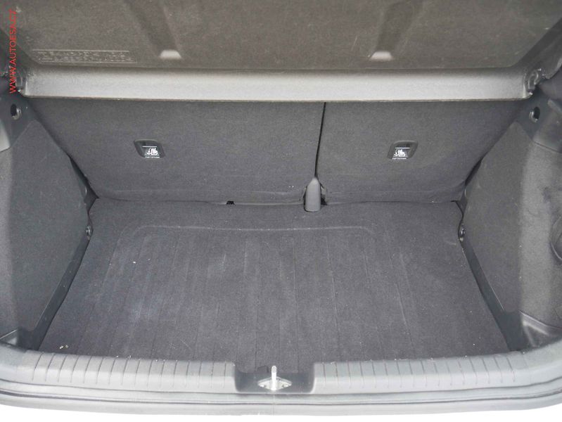 Hyundai i20 (2017) 1.3i, ČR, AC - fotka 7 z 16