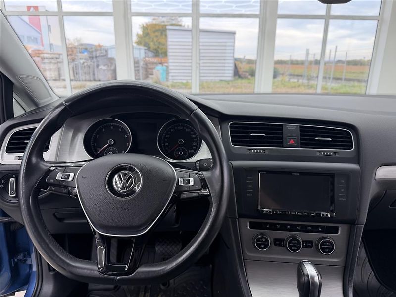 Volkswagen Golf 1,4 TSI,Navigace,digiklima,TZ - fotka 13 z 30