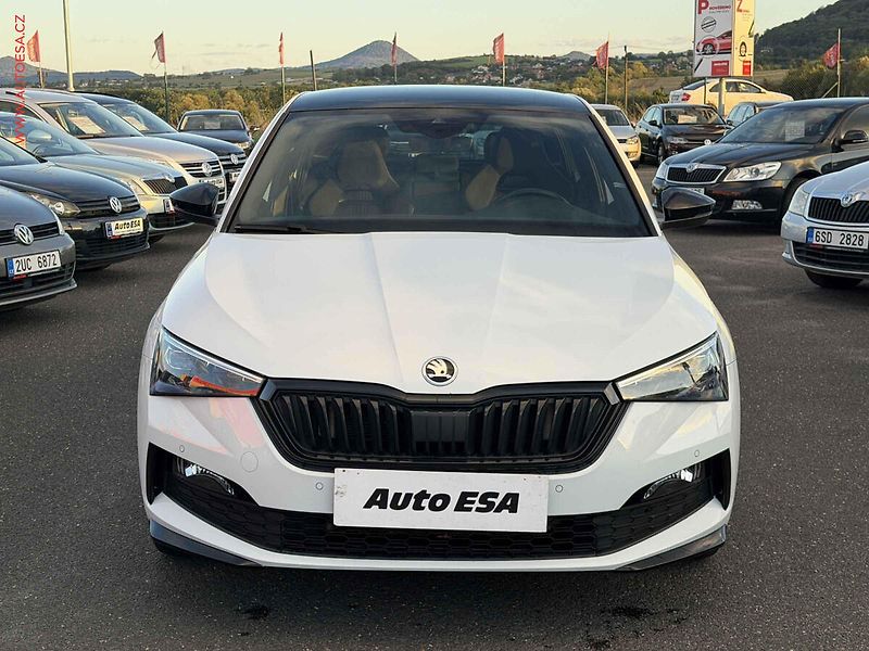 Škoda Scala (2021) 1.5TSi, Navi, LED, panor - fotka 2 z 18