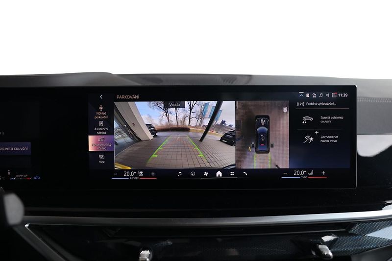 BMW X6 xDrive40d - fotka 12 z 32
