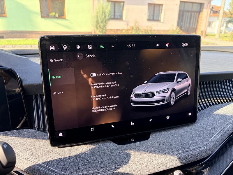 Škoda Superb SELECTION 2.0TDI 110KW DSG LED - fotka 37 z 68