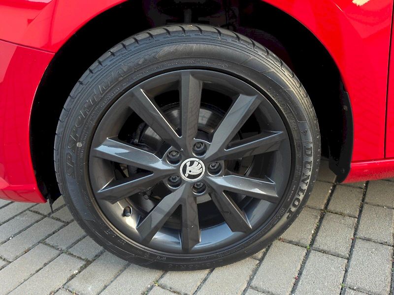 Škoda Fabia (2016) 1,2TSI 66KW STYLE*REZERVACE - fotka 27 z 29