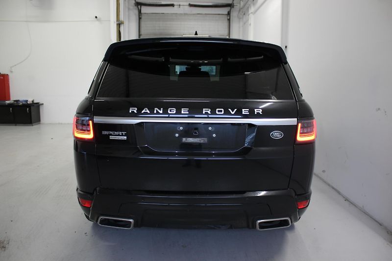 Land Rover Range Rover Sport 3,0 SDV6 AUTOBIGRAHPY DYNAMIC  - fotka 6 z 37