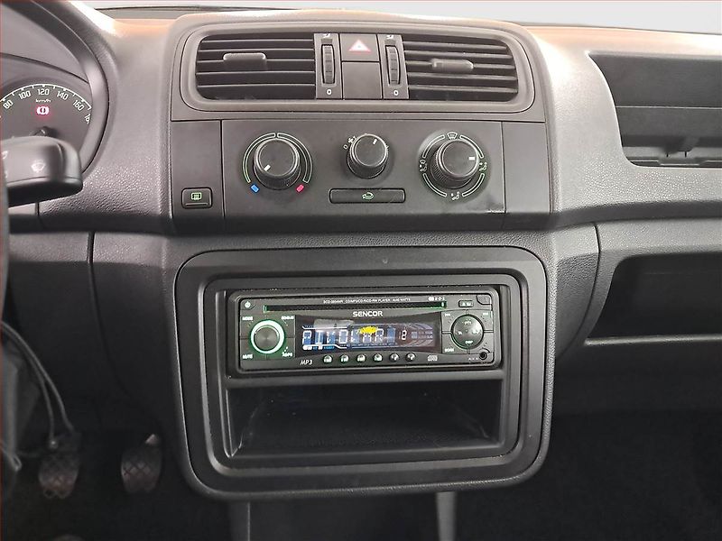 Škoda Fabia (2008) 1.2, ČR,1.maj, nová STK - fotka 12 z 13