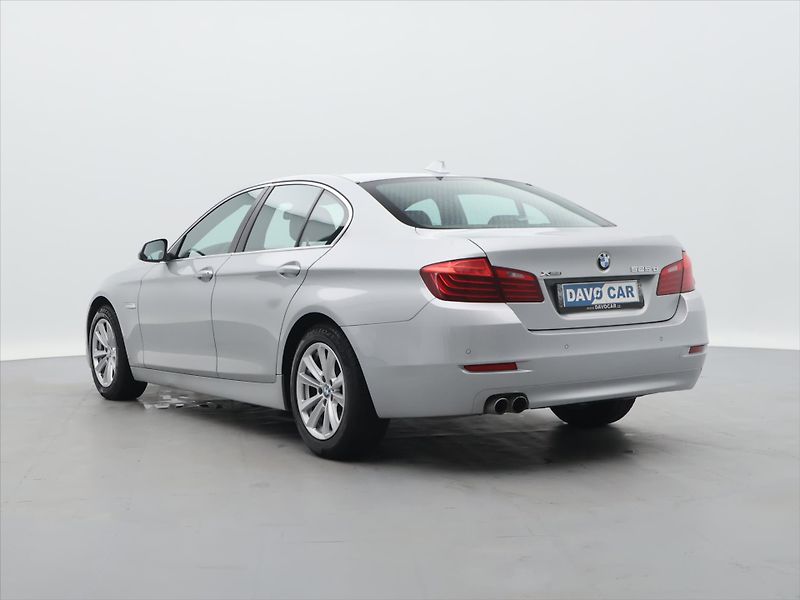 BMW Řada 5 2,0 d 160kW xDrive Aut. CZ - fotka 5 z 38