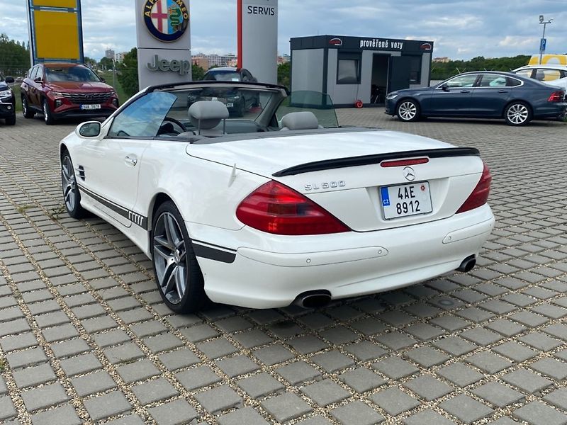 Mercedes-Benz SL (2003) 500  5,0 V8 (225kW) Aut. BA - fotka 27 z 30