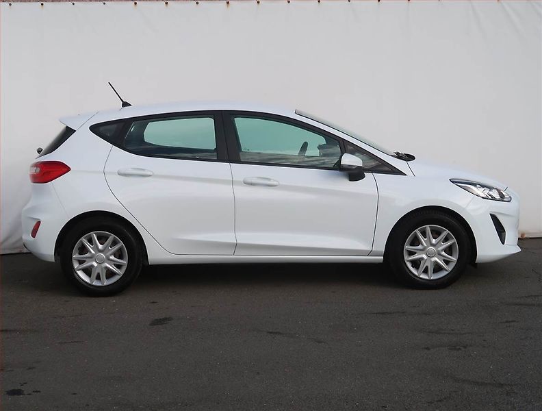 Ford Fiesta (2018) 1.1, Serv.kniha, Tempomat - fotka 6 z 21