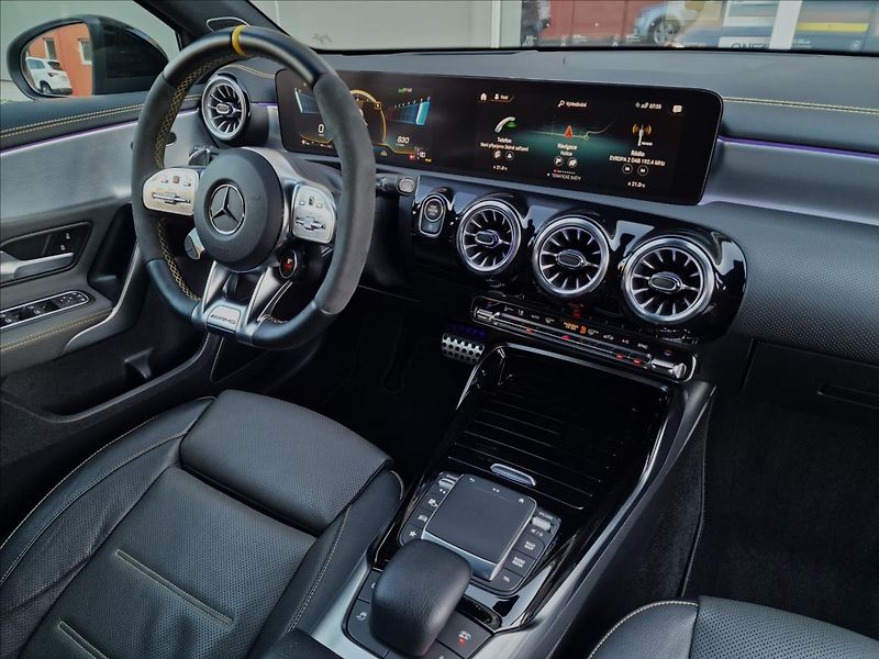 Mercedes-Benz Třídy A A45 S AMG 4Matic+,ČR,1.Maj. - fotka 41 z 50