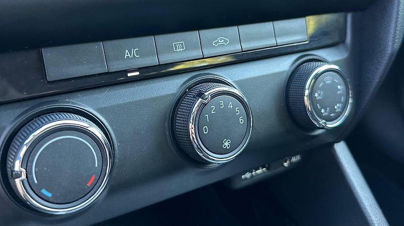 Škoda Octavia (2014)  III COMBI 1.6 TDI 2014 77KW - fotka 19 z 23