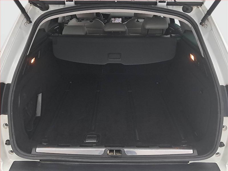 Citroën C5 (2016) 2.0 BlueHDI, Automat - fotka 14 z 21
