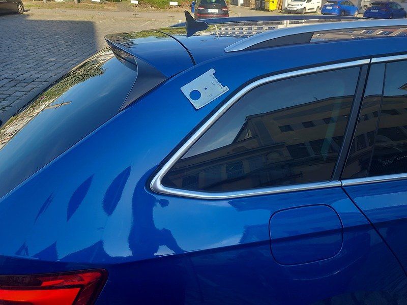 Škoda Superb Combi 2.0 TDI DSG - fotka 59 z 69