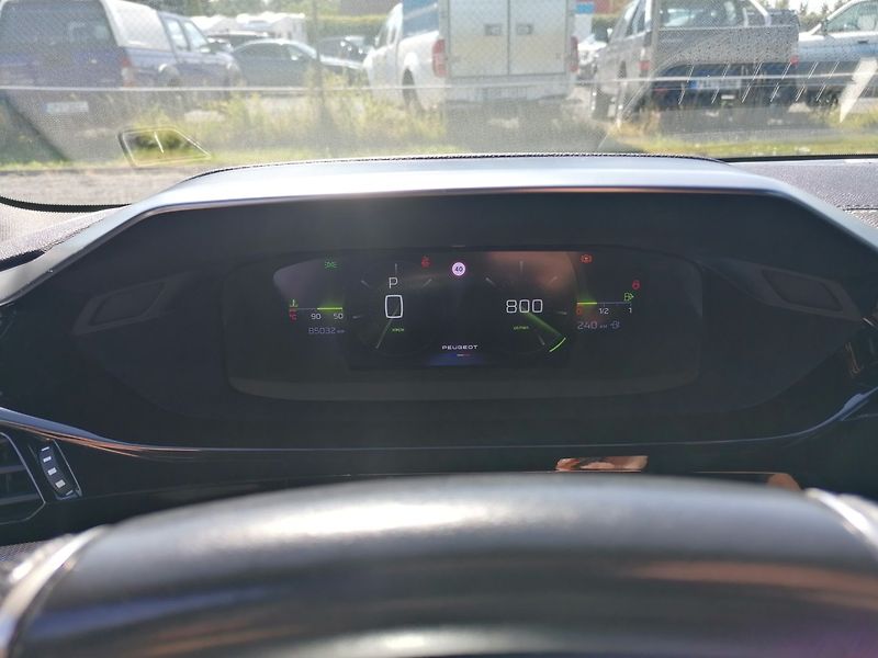 Peugeot 308 (2023) 1.2 PT GT-Line 96kW masáže - fotka 23 z 42