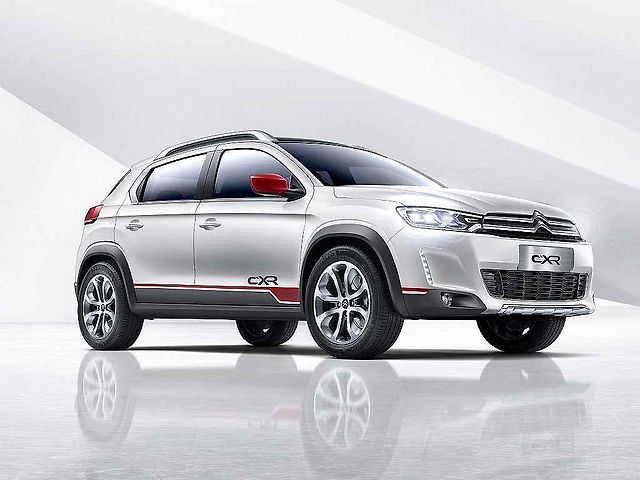 Koncept Citroën C-XR.