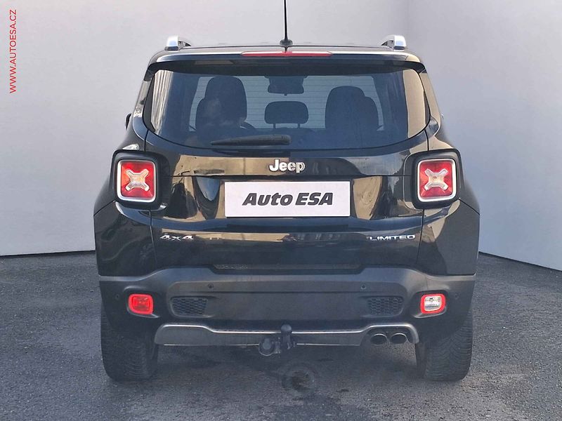 Jeep Renegade (2015) 2.0 MJT 4x4, ČR, Limited, TZ - fotka 5 z 16
