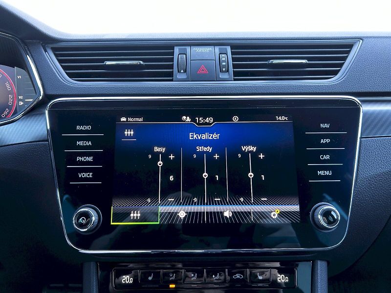 Škoda Superb (2024) Combi 2.0 TDI 147kW 4x4 DSG Sp - fotka 13 z 35