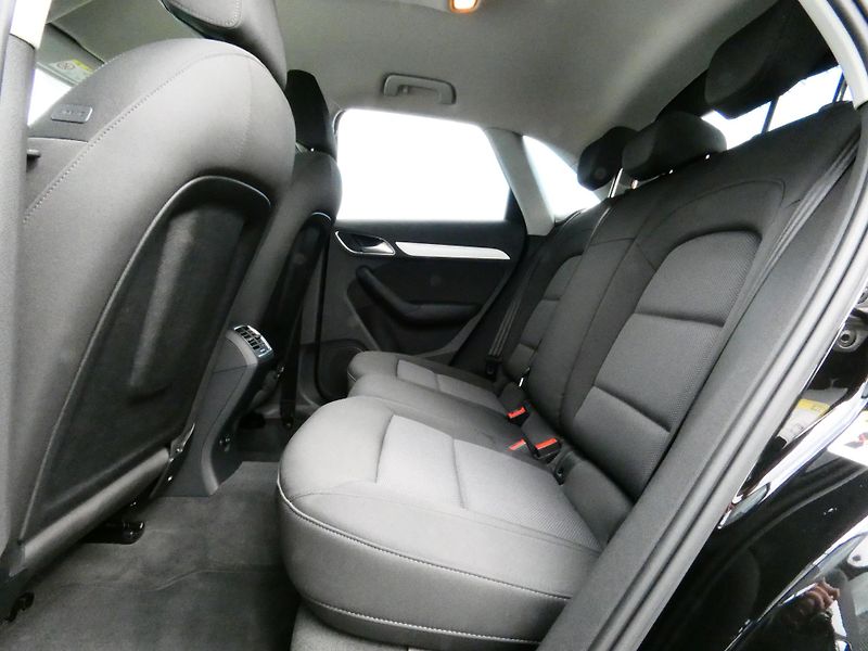 Audi Q3 (2015) 1,4 TFSI 110KW - fotka 19 z 30
