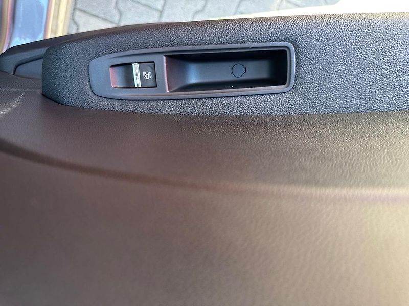 Renault Captur (2026) Techno full hybrid E-Tech 160 - fotka 23 z 31