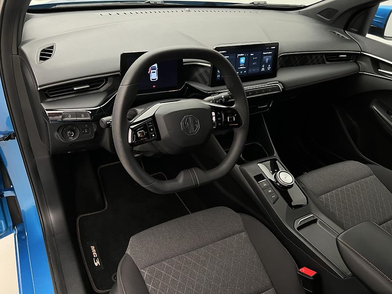 MG MG3 1.5 EMOTION Hybrid+ AUT CZ  - fotka 4 z 35