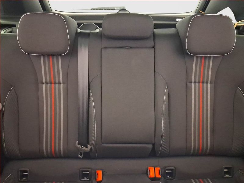 Škoda Kamiq (2025) Monte Carlo 1.0 TSI - fotka 10 z 22