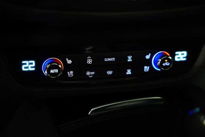 Opel Insignia - fotka 24 z 30