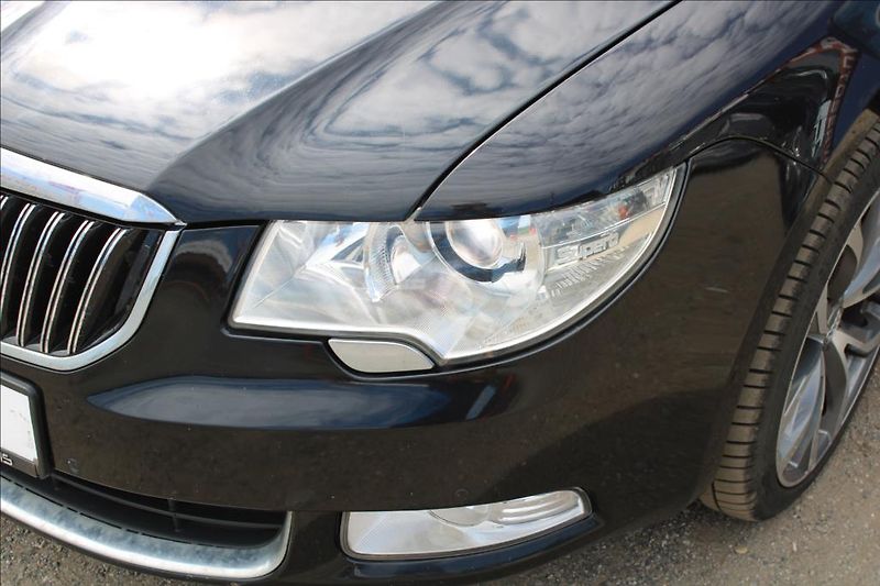 Škoda Superb 2,0 TDi  4 x 4, DIG.KLIMA, ČR - fotka 33 z 38