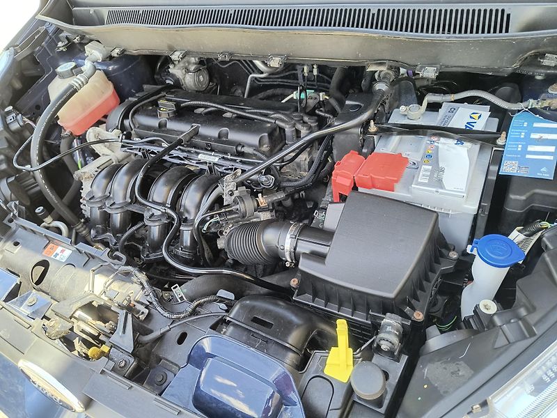 Ford B-MAX (2014) 1.4 66KW/VYHŘ.SED+SKLO/AC/ESP - fotka 48 z 54