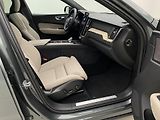 Volvo XC60 T8 AWD RECHARGE ULTRA DARK CZ - náhled 25