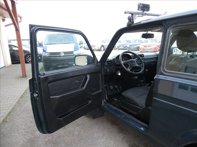 Lada Niva 1,7 i 4x4 61kW LPG, DPH, ČR - fotka 19 z 37