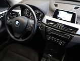 BMW X1 (2018) sDrive18i, Automat, Navi - náhled 7