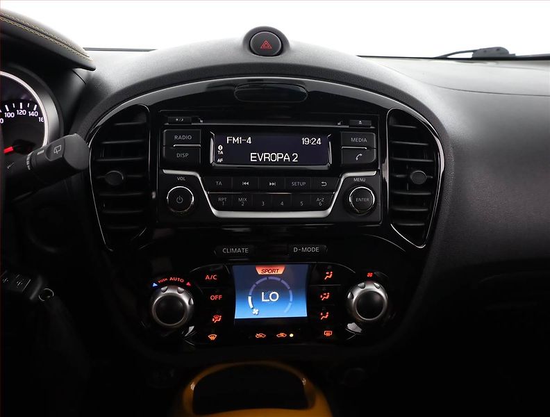 Nissan Juke (2017) 1.2 DIG-T, Tempomat - fotka 10 z 14