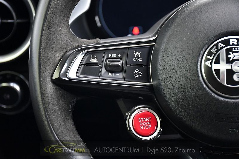 Alfa Romeo Stelvio 2.9V6 Bi-T.382 kW QUADRIFOGLIO - fotka 25 z 55