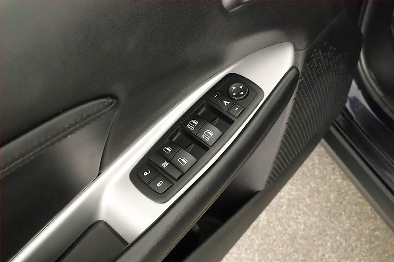 Fiat Freemont (2012) 2.0 MultiJet, 7 míst, Tempomat - fotka 14 z 17