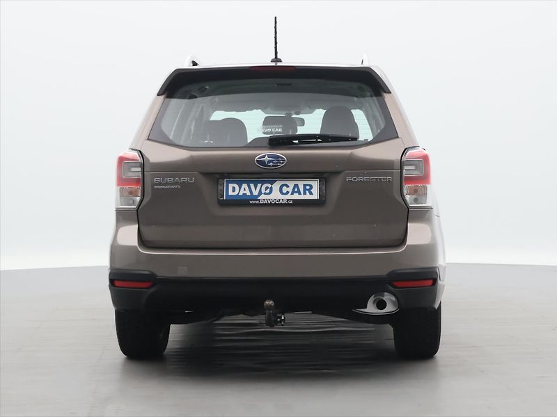 Subaru Forester 2,0 i-L 110kW Comfort 4x4 CZ - fotka 6 z 32
