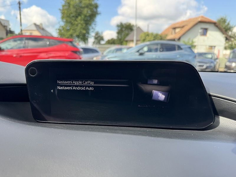 Mazda 3 (2019) 2.0i G122 LED Navi Bose Kamera - fotka 15 z 50