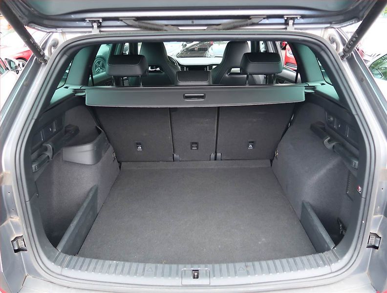 Škoda Kodiaq (2023) Sportline 2.0 TDI - fotka 14 z 19