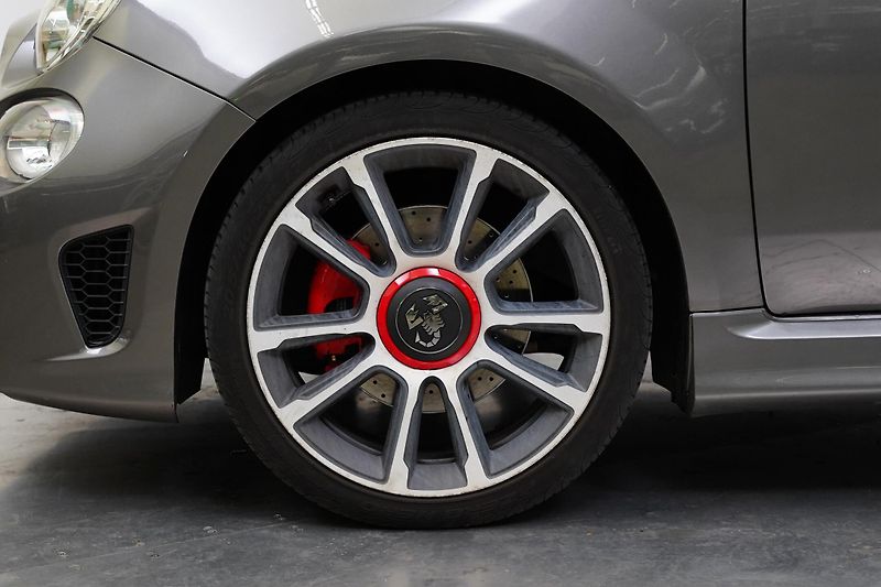 Abarth 595 - fotka 10 z 24