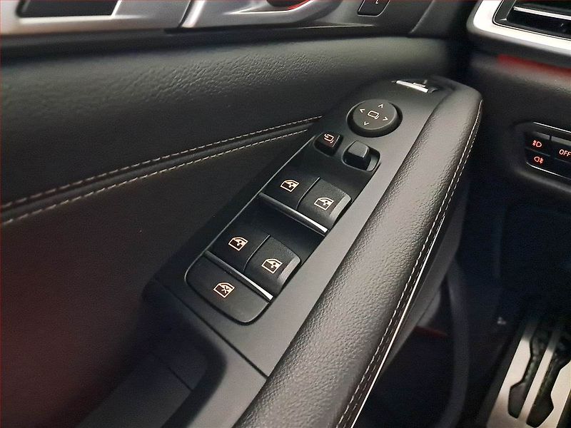 BMW X5 (2021) xDrive30d - fotka 17 z 23