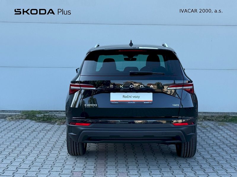 Škoda Karoq (2025) 2.0 TDI 110 kW DSG 4x4 TopSele - fotka 6 z 27