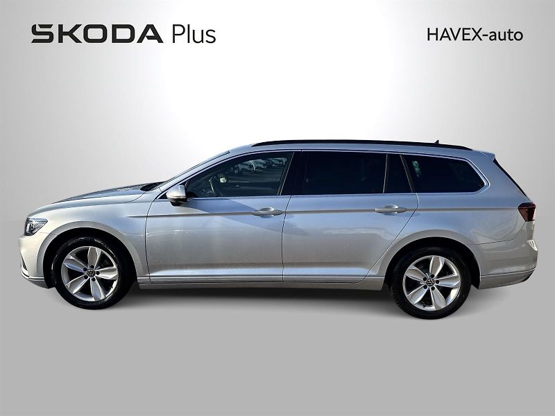 Volkswagen Passat (2023) Variant 2.0 TDI 4x4 DSG Busine - fotka 3 z 34