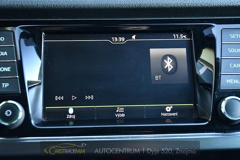 Škoda Fabia 1,2TSi DSG 2xALU 61tKM STYLE  - fotka 38 z 48