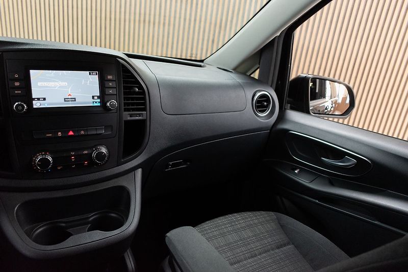 Mercedes-Benz Vito 114 CDI TAŽNÉ*KAMERA*DPH*ČR 1M - fotka 9 z 35