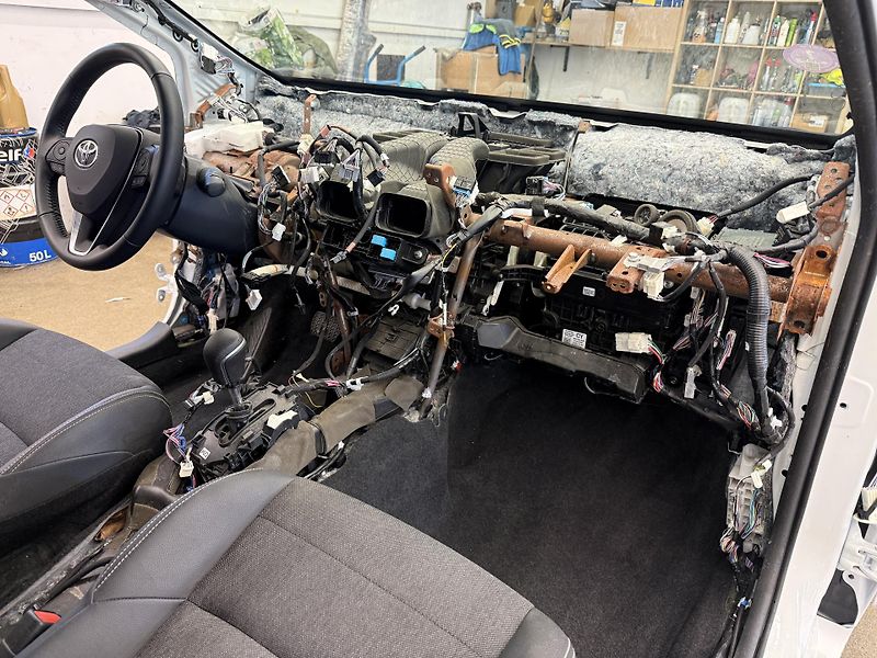Toyota Corolla 1.8 VVT-i 72 kW - fotka 10 z 13
