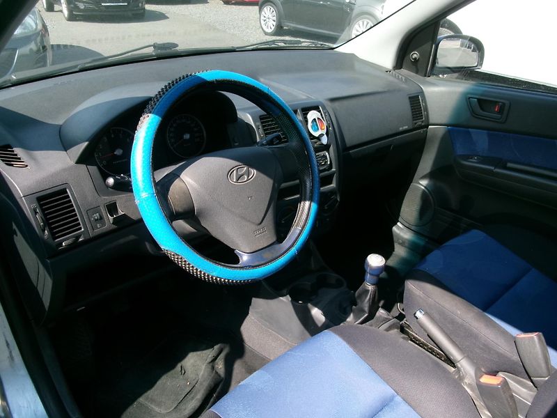 Hyundai Getz (2007) 1,4 16V KLIMA ČR TAŽNÉ - fotka 21 z 25