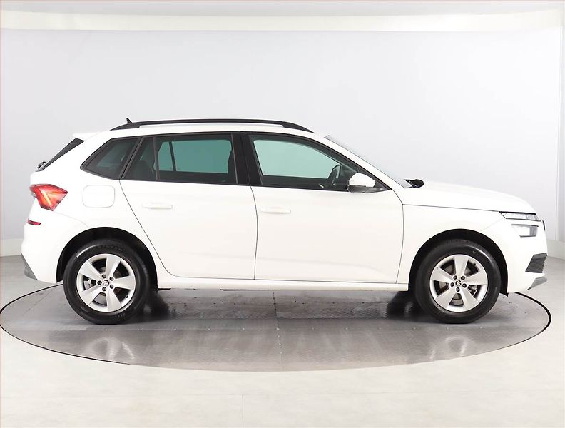 Škoda Kamiq (2022) 1.0 TSI - fotka 6 z 22