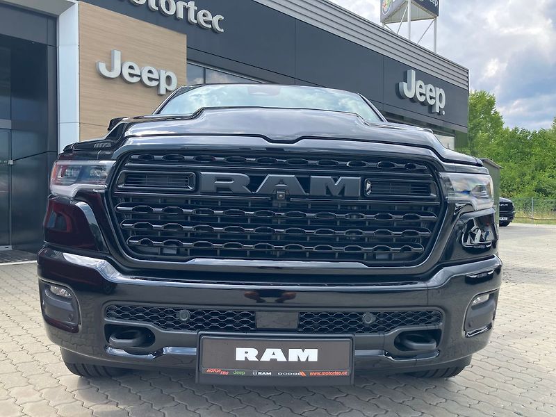 Dodge RAM (2025) 3.0 I6 548k LIMITED NIGHT-RED - fotka 8 z 48