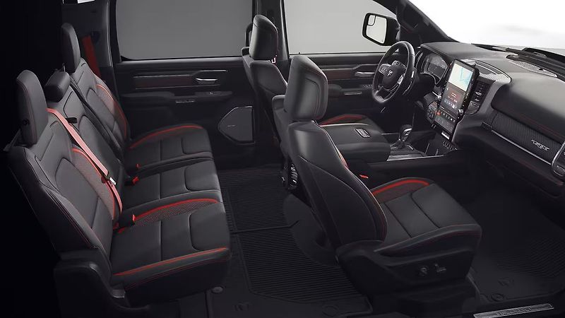 RAM 1500 (2027) 6.2 V8 787k TRX SRT - fotka 7 z 8